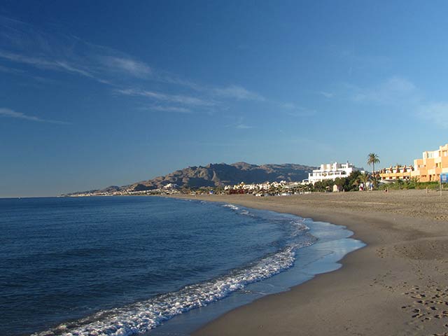 Top 10 de las playas nudistas en España