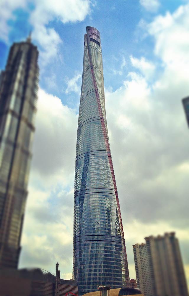 Los cinco edificios más altos del mundo que te darán dolor de cuello